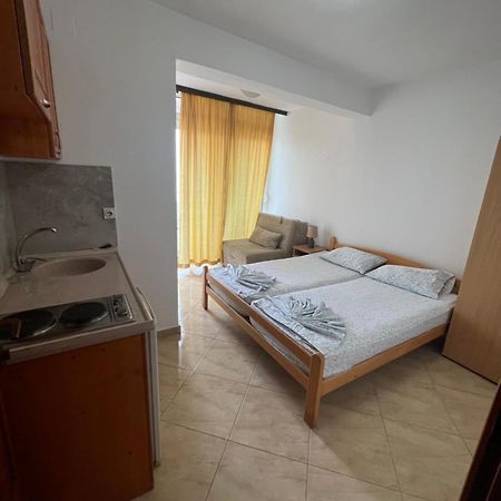 אולסינץ' Sand And Sea Apartments מראה חיצוני תמונה