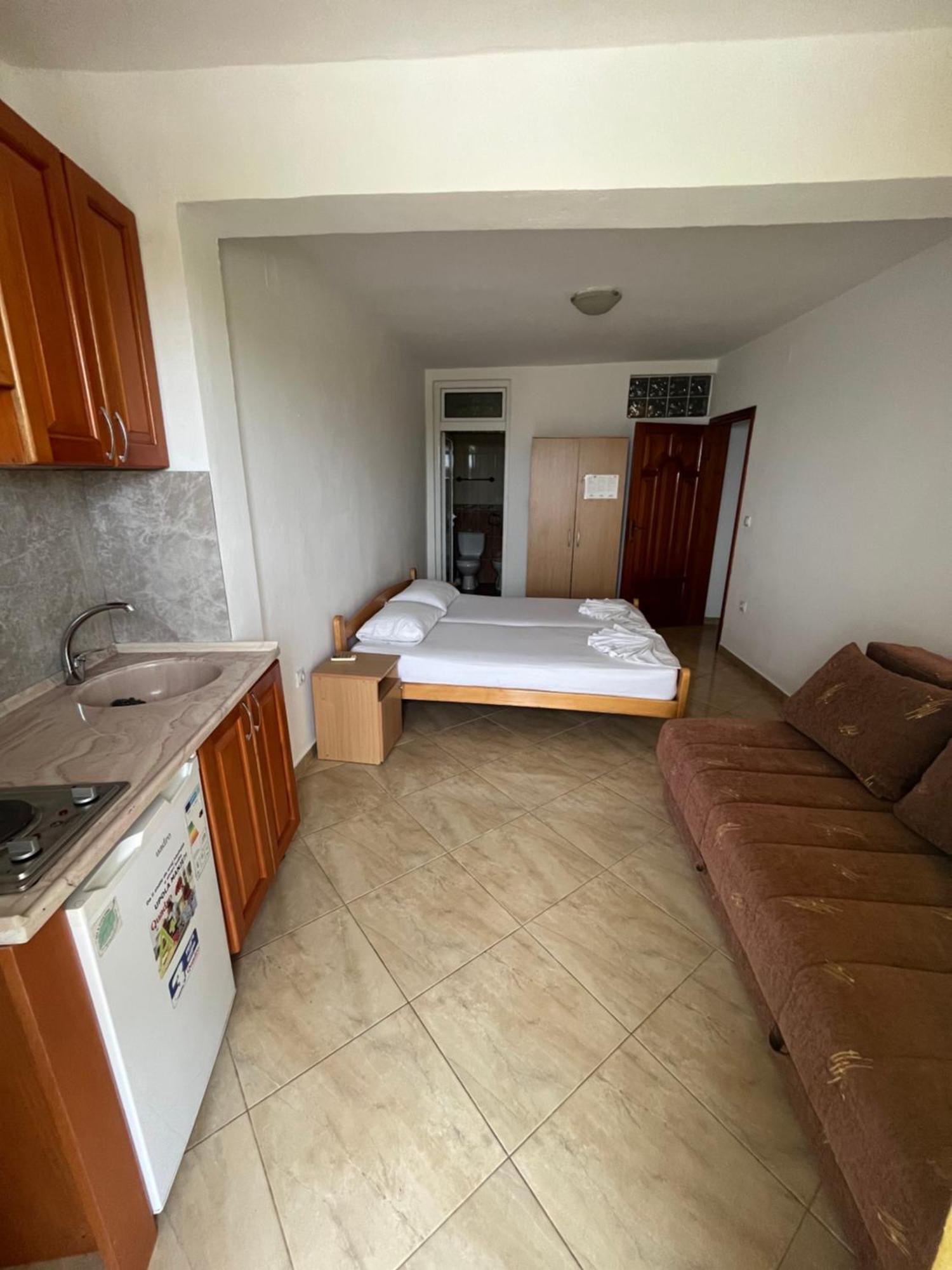 אולסינץ' Sand And Sea Apartments מראה חיצוני תמונה